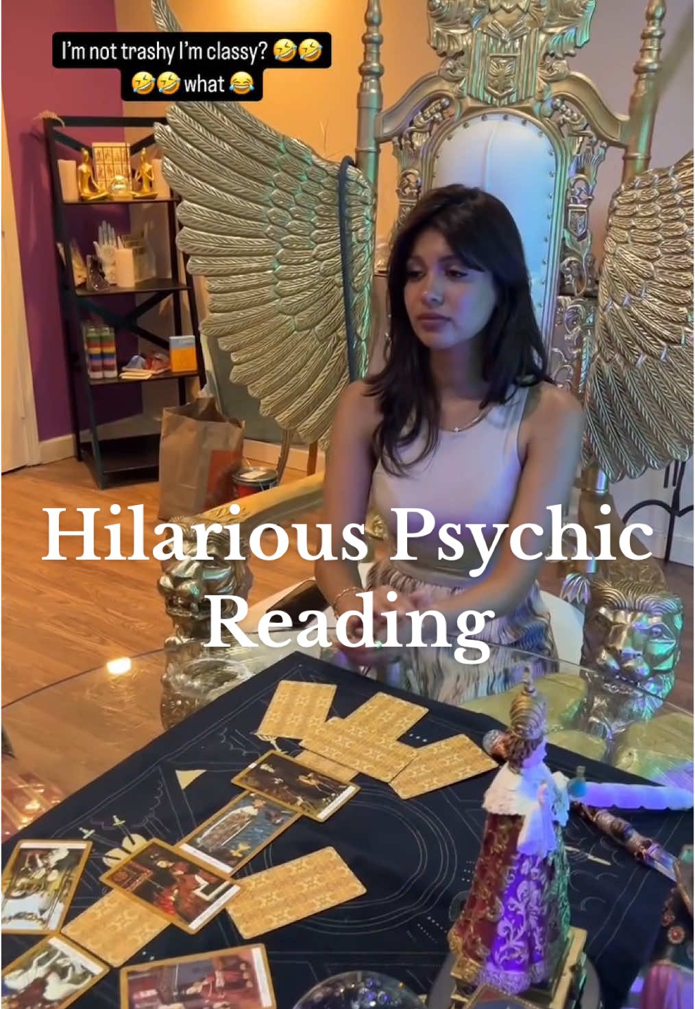 Ok so she SCARED ME 🤣 what’s the weirdest psychic reading you all have gotten??🤣🤣 #psychic #psychicreading 
