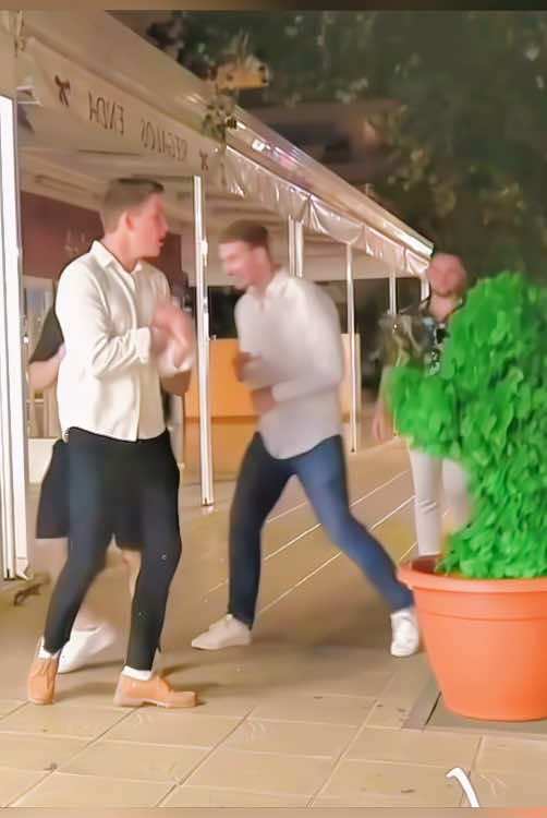 Bushman prank #fun #funny #bushman #funnytiktok #funnyvideo #haha #sofunny #fpy #fpyシ #foryou #prank 