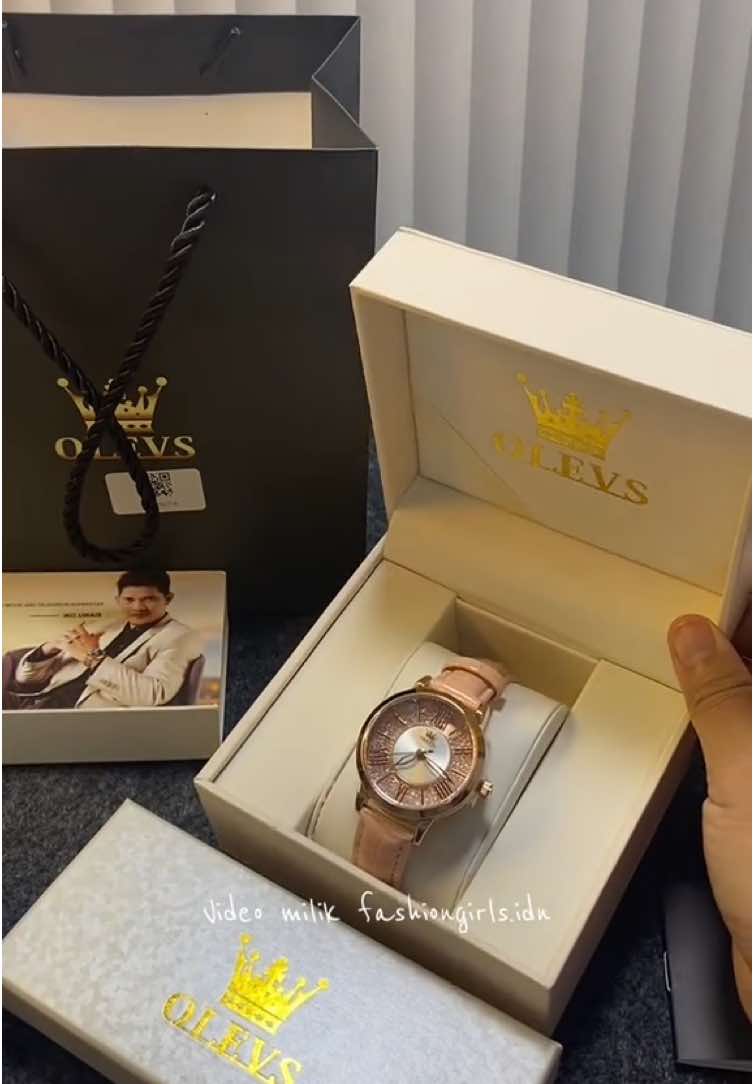 Samaan yokk😍 #jamtangan #jamtanganwanita #olevsjamtangan #ConSantanderConecto 