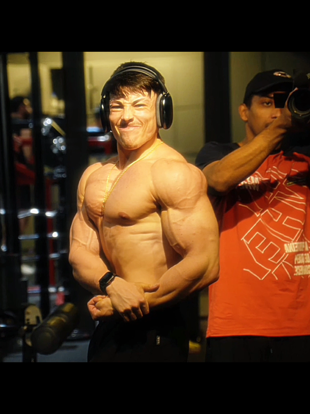 Bombardini Ganlini . . . @Ganley @dudufit @Matheus #ganley #dudufit #GymTok #fisiculturismo #bodybuilding #allday 