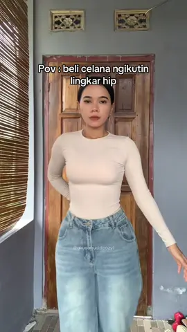 Padahal celananya cakep bgt #jeanshighwaist #celanajeans 