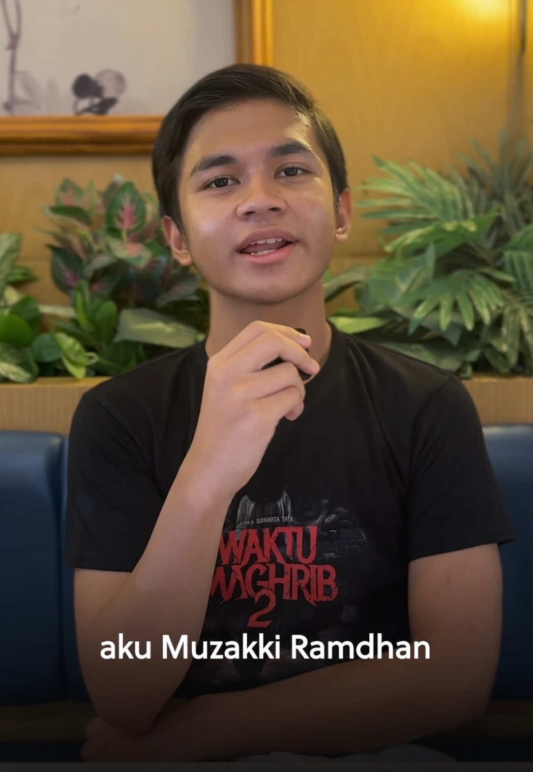 Follow & pantengin terus akun @rapifilm untuk informasi film Waktu Maghrib 2 selengkapnya! Kalau mau lihat 10 film rekomendasi Tiktok, cek akun @tiktoktainment_id #WaktuMaghrib2 #WaktuMaghrib #tiktoktainment #fyp #rekomendasifilm #horor #filmhororindonesia #omardaniel #anantyakirana