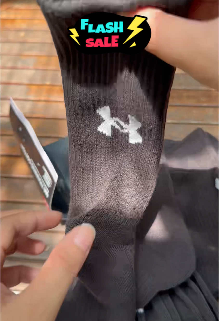 Don’t sweat the small stuff — especially not your socks. Get Under Armour Cotton Crew Socks while the deal’s hot 🔥#UnderArmourSocks #CrewSocks #UnderArmourDeal #TikTokFinds #SockStyle #TrainingGear #FitnessEssentials #TikTokDeals #ActiveWear #FYP #WorkoutGear #GymTok #SockCheck #ComfortAndStyle #DealDrop #TiktokshopMothersDay 