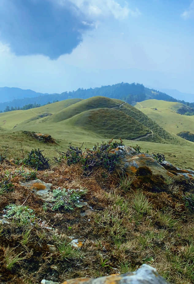 सैलुङमा बतास चल्यो …#fyp #foryou #trending #sailung #dolakha #nature #peace #deuralimabataschalyoo #oldsong #nepali #ramechhap 