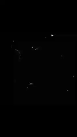 স্বামী বিদেশে থাকলে মনের ভেতর এক ধরনের শূন্যতা তৈরি হয়। সব কিছু ঠিকঠাক চললেও ভেতরে কোথাও একটা অসম্পূর্ণতা থাকে। দিনের কাজকর্মে নিজেকে ব্যস্ত রাখলেও সন্ধ্যা নামলেই সেই অভাবটা আরও বেশি অনুভব হয়। যখন সবাই তাদের প্রিয় মানুষটাকে পাশে পায়, তখন নিজের বুকের ভেতরটা একটু হুহু করে ওঠে। অনেক কথা জমে থাকে, যা ফোনে বলা যায় না। অনেক মুহূর্ত থাকে,  যেটা ভাগ করে নেওয়ার মানুষটা পাশে নেই। তার দেখাশোনা নেই, আদর নেই, ছোটখাটো ঝগড়াটাও নেই—এই না থাকাটাও কষ্ট দেয়। তবু মন বোঝাই—ওখানে আছে বলেই আমাদের ভবিষ্যতের জন্য কিছু গড়ে উঠছে। এই দূরত্ব, এই অপেক্ষা, সবকিছুর মাঝে একটা আশা জেগে থাকে—একদিন সব ঠিক হবে, সে ফিরে আসবে, আর তখন এই সব কষ্টের মূল্যই সবচেয়ে বেশি হবে।  I love you Jamai jan 🥺