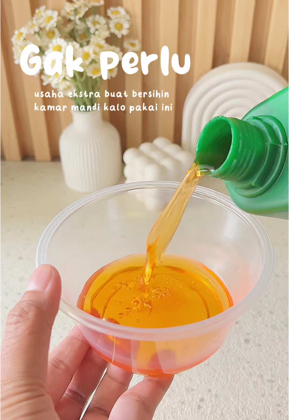 Seneng banget sekarang bersihin kamar mandi bisa jadi lebih praktis karna pakai topron pembersih keramik ini. #topron #topronpembersihampuh #topronpembersihpower #topronpembersihlantai #topronpembersihkeramik #topronpembersihkerak 