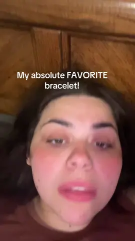 I love this bracelet! It’s perfect for any and every outfit!  #fyp #foryou #viral #contentcreator #girlssupportinggirls #trending #tiktokshop #tiktok #shop #jewelry #bracelet #gold #shopping #Love #clover 