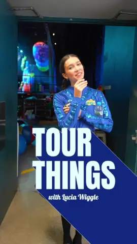 Ever wondered what happens before the show starts?  Come along with Lucia Wiggle for a fun peek behind  the scenes. Let’s gooo!   #LuciaWiggle #TheWiggles #friends #fyp #fypシ゚viral🖤tiktok #tour #bts
