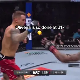 Charles round 3 sub ❤️‍🩹 #UFC #mma #fyp #charlesoliveira #iliatopuria #ufc317 