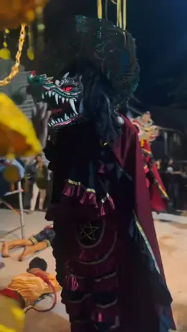Ojo nyerah bolo? #fyp #barongandevil #jaranantiktok #budoyojawi #fypシ゚ #solahbarongan #barongan #resha #baronganmajenang #fypp 