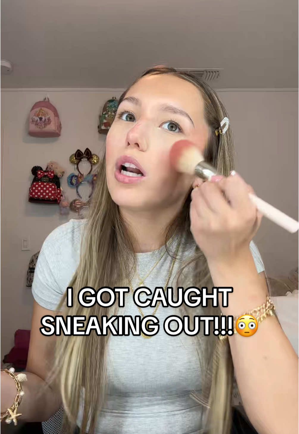 Wait for the end😭😭😭 #viral #fyp #foryou #relatable #beauty #makeup #grwm #strictparents #sneakingout #grounded 