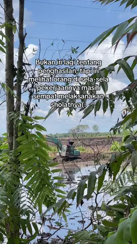 😇#operatormuda #operatormudapunyacerita #fyp #masukberandamu #foryou #operatorexsavator #kuliproyek #fypage 