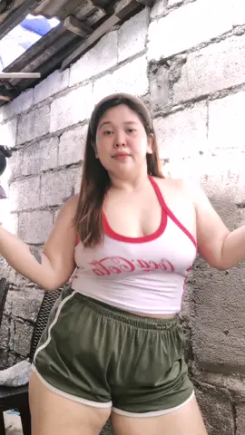 PARANG KITI KITI KA GIRL HAHAHAHA 😂😂😂 #viralvideo #foryou #fypage #mommy #TIKTOK #highlightseveryone #everyone #FORYOUPAGE #queenchubby #queenchubby #HIGHLIGHT 