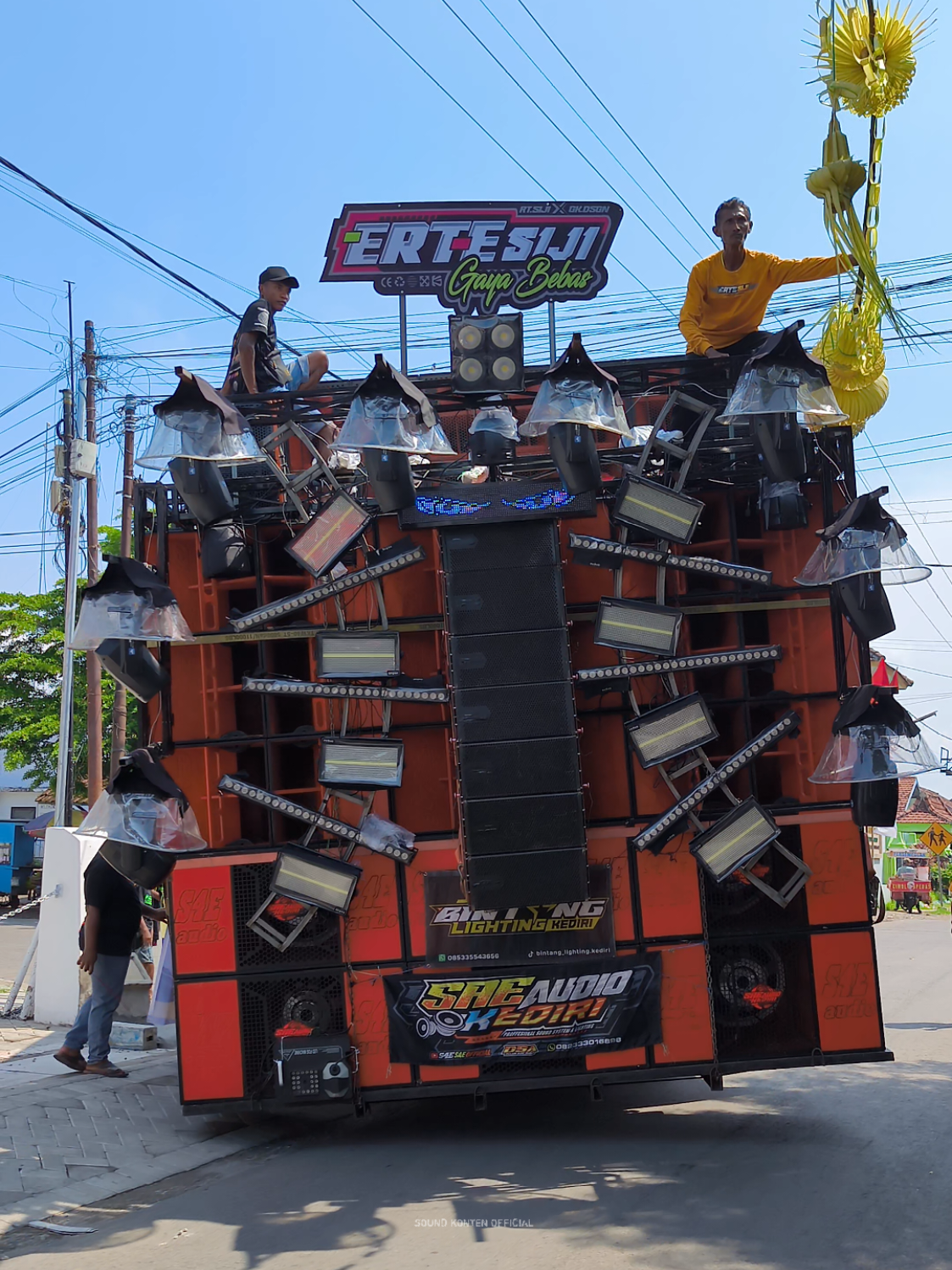 Ngamok digaris start SAE AUDIO #karnavalsumbersari #mojokendil #nganjuk24jam #viralfyp #fyp @saeaudiokediri 