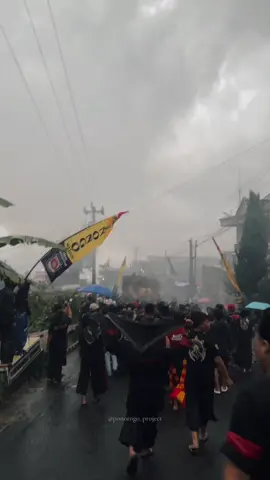 MONDOSIO 2025 🔥 Redjo kangg 🤝🤝🤝 #reogponorogo #pembarongnusantara #dadakmerakponorogo #CapCut #fyp #ponorogohits #ponorogo_kota_reog #singobarong #bujangganong #ganongan #singobarong #ponorogo24jam #ponorogoupdate #ponorogopictures #cultureproductions #unesco 