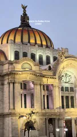 De las vistas más lindas del Turibus nocturno 🌜✨🌚🚌 #cdmx #CDMX #bellasartes #turibuscdmx #turibusnocturno 