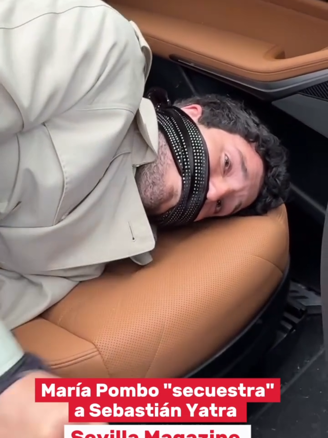#IMAGEN Es la segunda hija de Pablo Castellano y María Pombo y nació el 19 de junio de 2023. Vega cumplirá dos añitos en un mes y su madre ya tiene actuación musical para la fiesta y no es otro que nada más y nada menos... ¡Sebastián Yatra! La influencer comparte este divertido vídeo donde vemos al cantante colombiano atado y amordazado en el asiento de atrás de su coche... ¿Lo tendrá así hasta que llegue la fecha del cumpleaños de su niña? 😂 #sevillamagazine #mariapombo #sebastianyatra #sentidodelhumor 