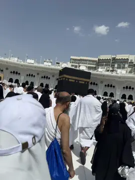 #mecca #حرامی #islamic_video #islamic_video @SOHAIL KHAN @Sayed Elham sadat 🕋🕋🇸🇦❤️🇦🇫وګوری حاجیانو نن یی نوی رنګ راوړی❤️❤️❤️