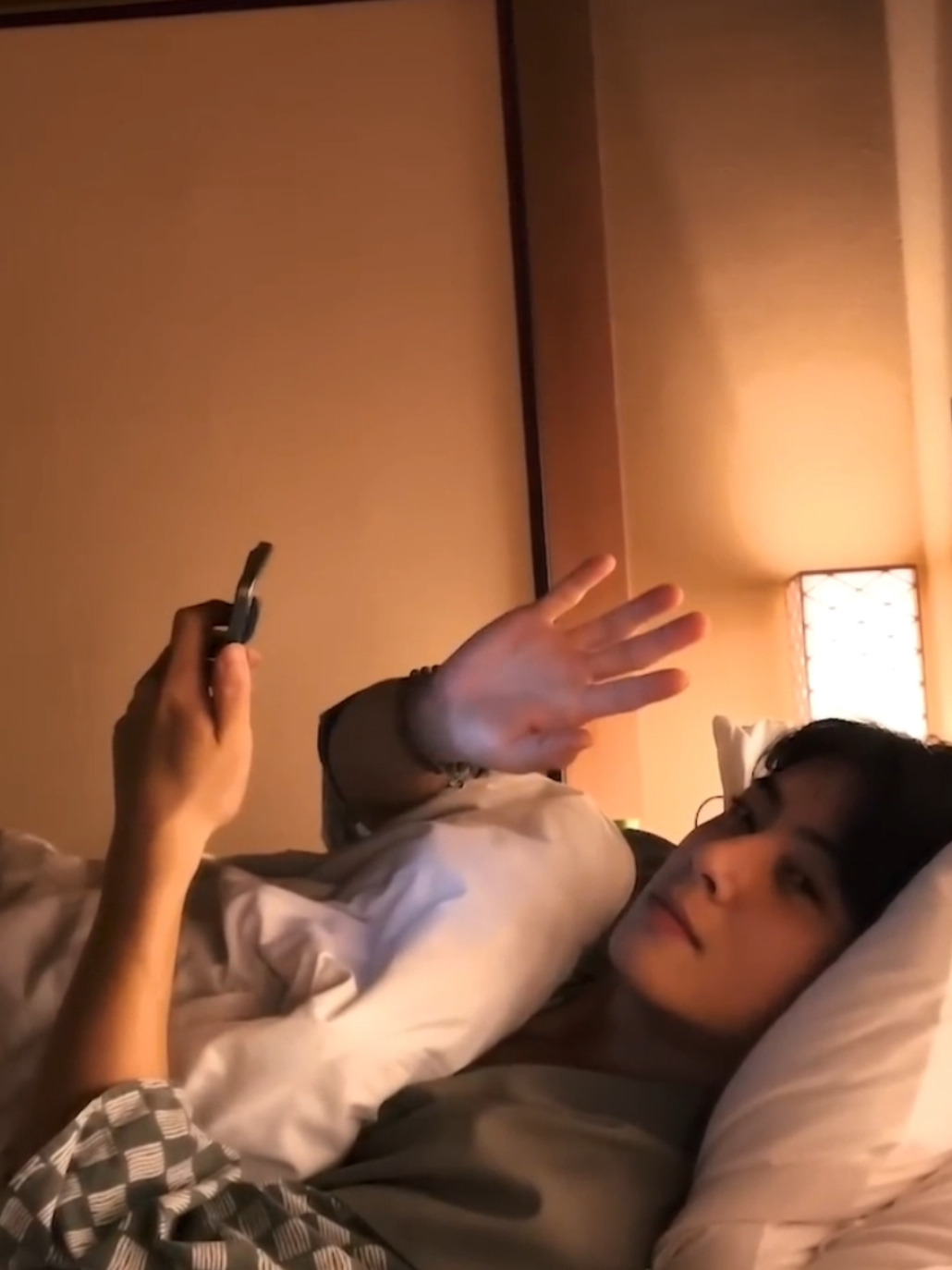 dia indah tpi sayangnya dia cuma 1 di dunia.. #chaeunwoo #eunwoo #leedongmin #4u 