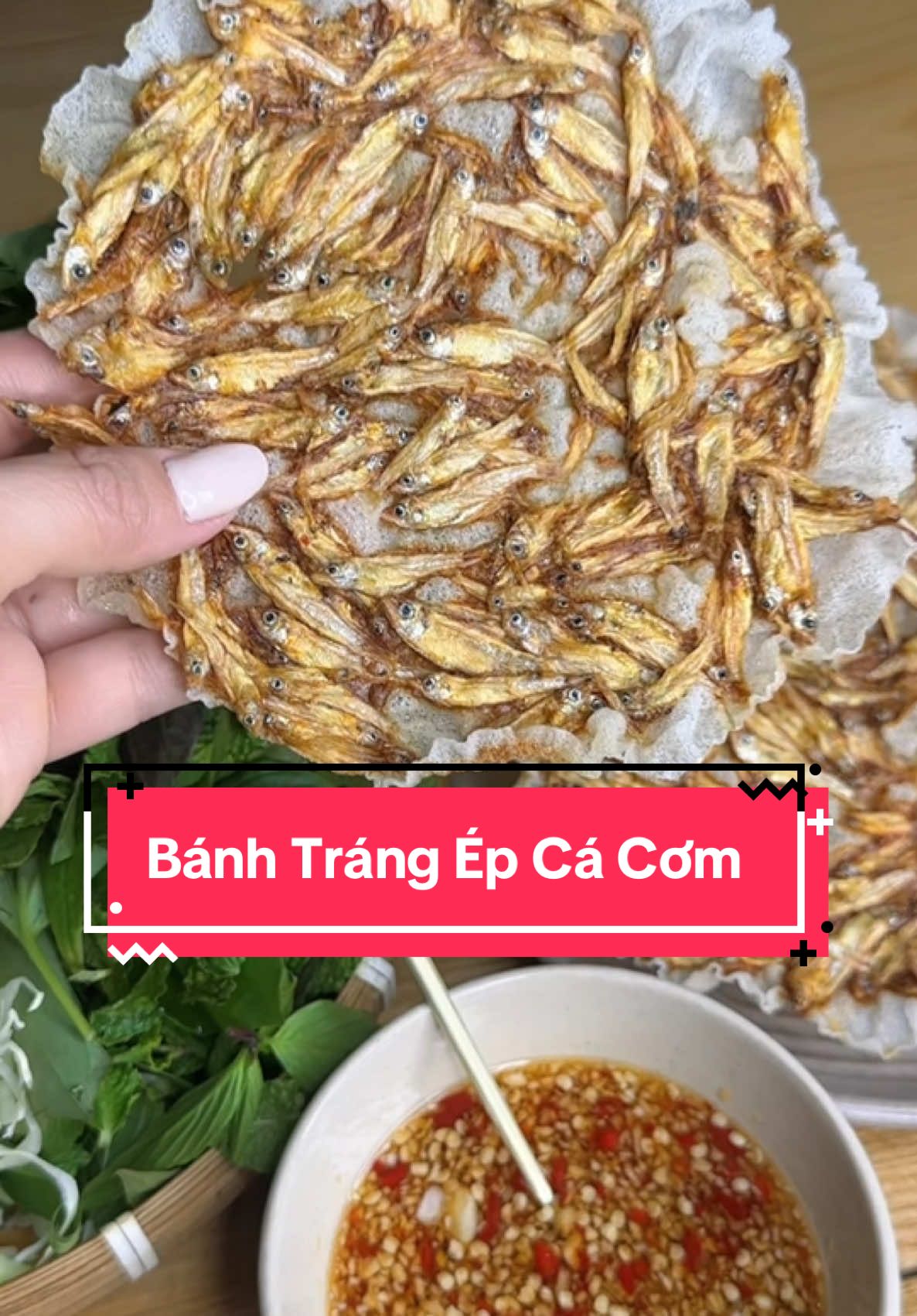 Không biết cái bánh tráng ép cá cơm này mới có đây hay có lâu rồi vậy mọi người ơi #food #diemthuyriviu #mukbang #review #banhtrangepcacom #banhtrangcacom 