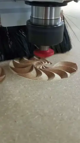 1325 CNC engraving machine processing a pattern#cncrouter #woodworkingmachinery #woodworkingcuttingmachine #Modelcarvingmachine #Furniturecuttingmachine #cncengravingmachine #1325cncrouter 