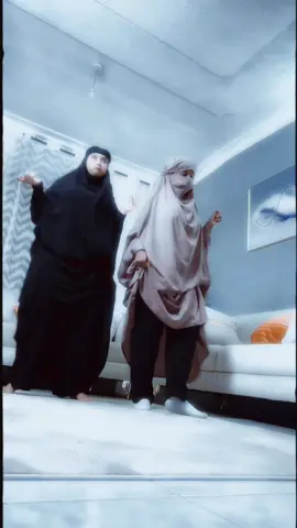 #somalitiktok12 #somaligirls #fypシ #foryoupage #dancer #najuubbe 