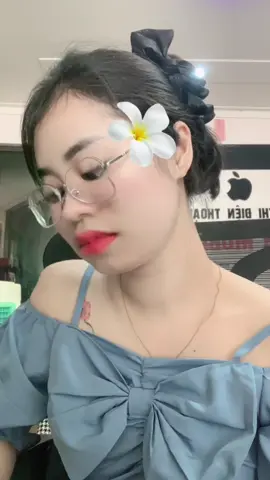 Tụt hết cả cảm xúc 😂 .#phươngnhínhảnh🤗 #phuongnhinhanh🤗 #leamontiktok #dienxuat #haihuoc #vuinhon #vuive #xuhuong #xuhuongtiktok #xuhuong2025 #diễn 