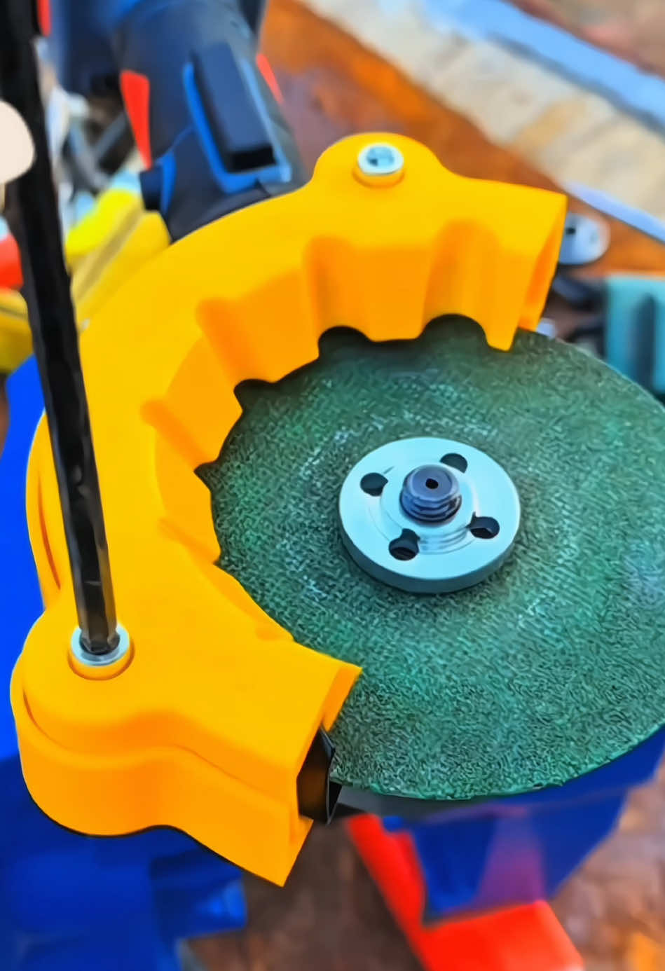 Angle grinder bit bracket # drill bit refurbishment # angle grinder bit bracket#goodthing #toolstoday #tools #hardware #fyppppppppppppppppppppppp 