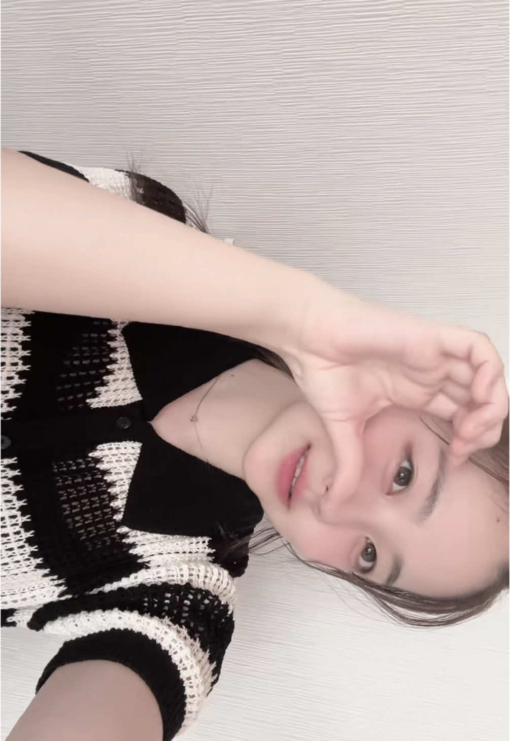 「初恋」もうすこしでリリースされるの楽しみすぎる💭💞 てか好きな人夢に出てくるの最高すぎない!!?