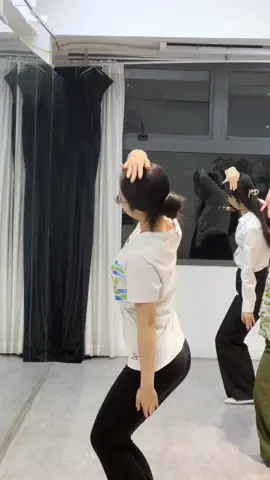 Đăng ký học các lớp múa tại Fevery thuii ạ 😚 #feverydancestudio #lopmuafevery #biendaohonganh 