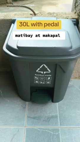 30L trash bin pedal/normal. matibay at makapal #trashbin #recyclebin #trashcan 