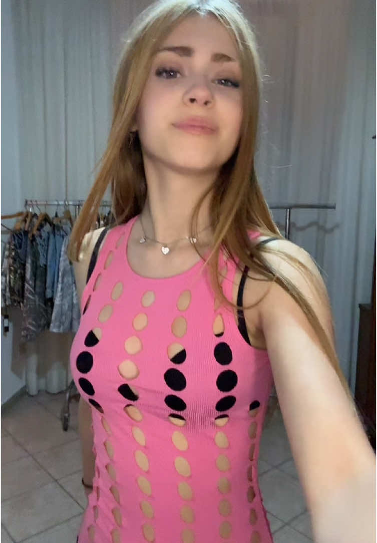 PinkyMoor😘😘😘 #PinkyMoor#PinkyMoorfashion#pinkymoormoda#pinkymoorpantalonimimetici#cargopants#OOTD#pinkymoorcargopanta#pinkymoorjean#jean#gonna#vestito#maglia#tiktokshop#pantaloncini#pantaloncinidijeans#pantaloniyoga#OOTD