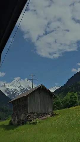 Switzerland. 30 seconds of pure scenery🇨🇭 #switzerland #swissvibes   #travelbyakd #swissview #europeanescape #traveltok  #aesthetictravel #beautifuldestinations  #exploremore #wanderluster #visitswitzerland  #switzerlandwonderland #switzerlandnature #creatorsearchinsights