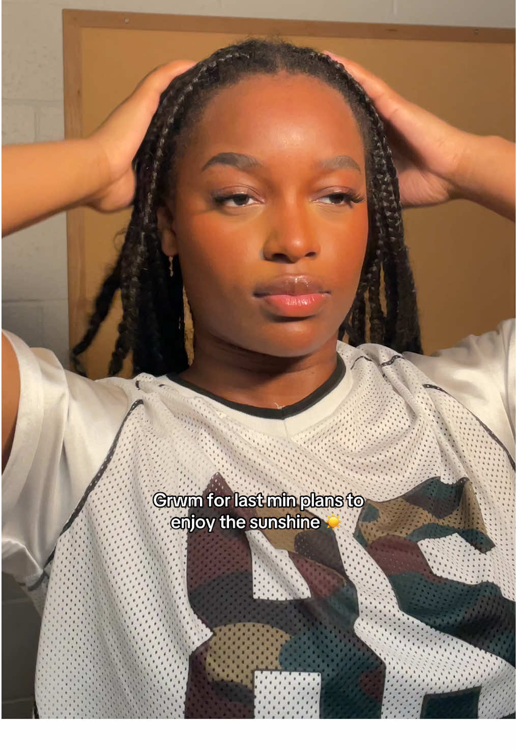 The palette that does EVERYTHING 🤎@madebymitchell 🤌🏾 #madebymitchell#curvecase#makeup#grwm#grwmmakeup#5minutemakeup#quickglam#tiktokmademebuyit#ttshop #fyp#foryou#youneedthis 