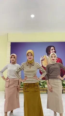 Outfit santai bareng temen yang se frekuensi emang se kompak itu yaa guys 🤩🫰🏻 Jadi tunggu apalagi buruan ke store dan stay tune di VT terbaru kami setiap harinya yaaa 🥳🥰🤗 #roxyjember #fyp #jemberroxysquare #berandatiktok #fashiontiktok #fashionwanita #trendingsong #berandatiktok #outfitkeren #outfitinspiration #happy #ootdbarengbestie #berandafypシviral #ootdbarengbestie #fyp #jembermall #jemberroxysquare #trendi 