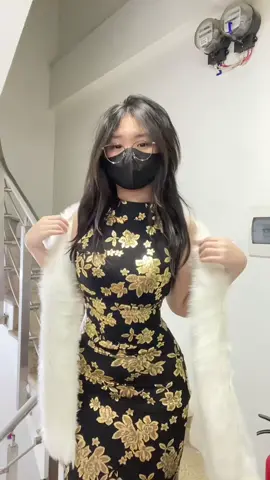 Lạ v:))