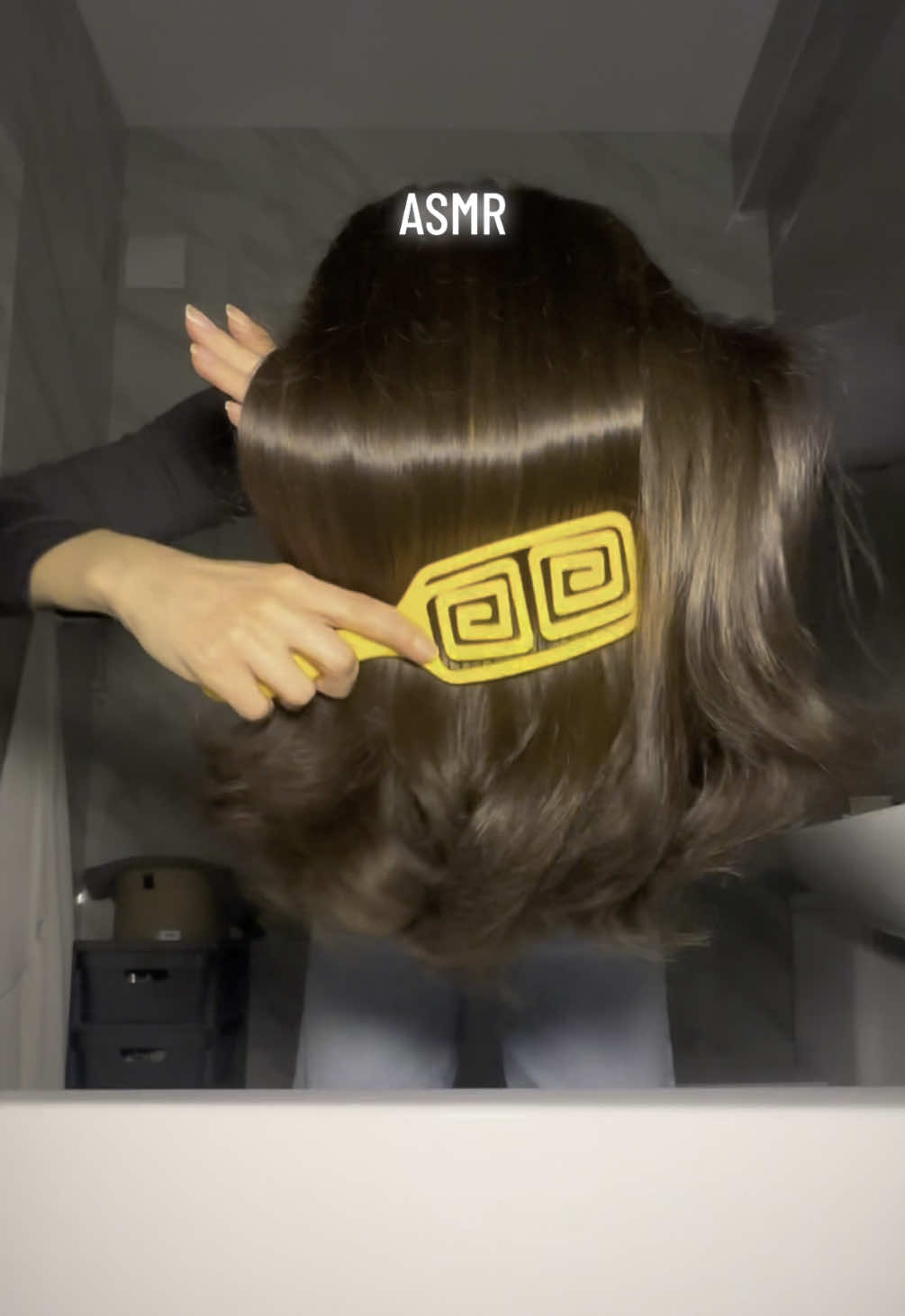 На что больше всего залипаете во время просмотра подобных роликов с мытьем волос?  #волосы #волосы_длинные #укладкаволос #стайлер #hair #каскад #уходзаволосами #стрижка #тренд #трендытиктока #asmr #zaidz #длинныеволосы #beauty #longhair #красивыеволосы #прическа #локоны 