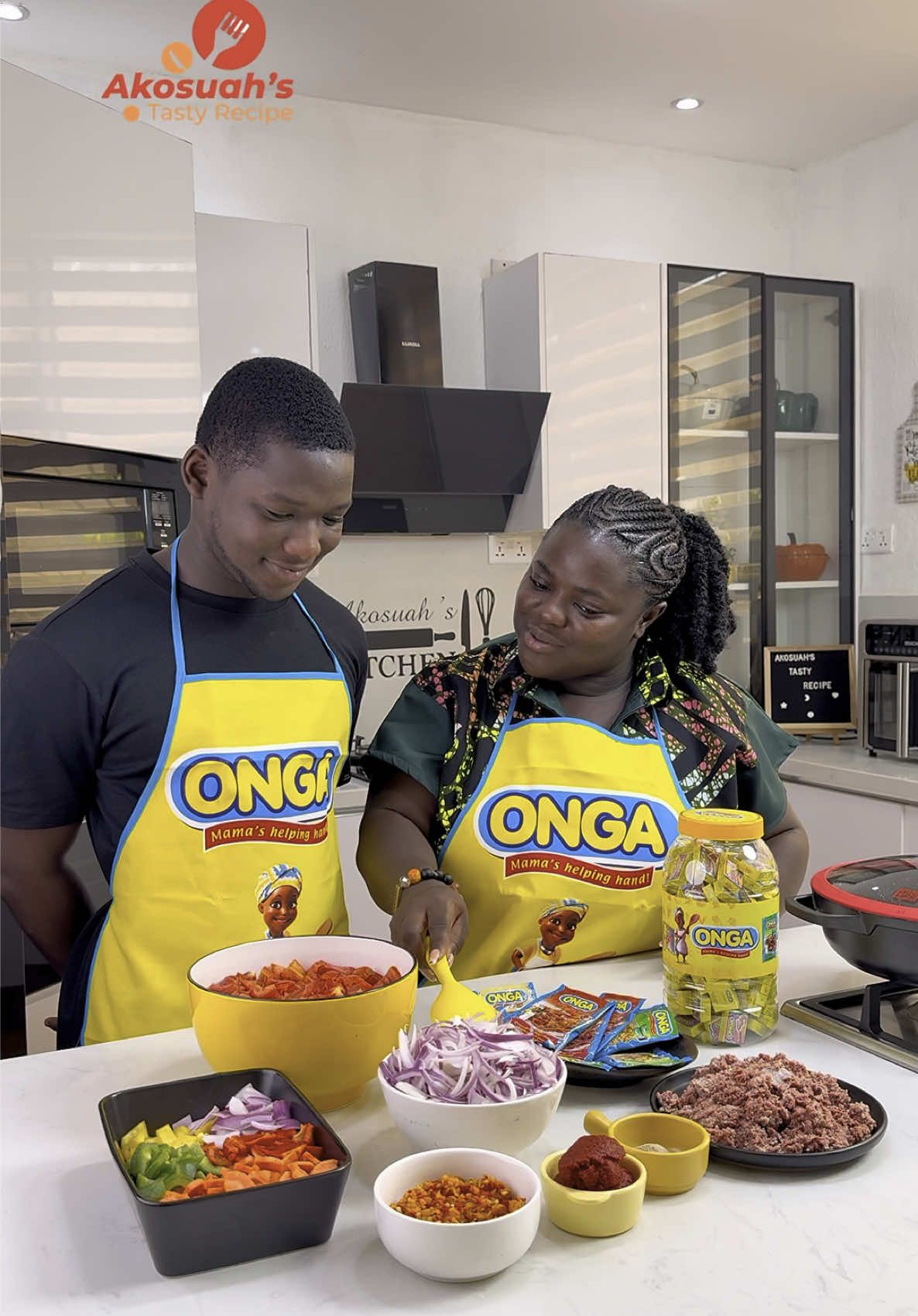 MOMENT WITH MY SON🤩 WIN AMAZING GOODIES FOR MAMA 🎁 Onga Mother’s Day Contest! 🎉 Celebrate Mama’s Helping Hand 💛 — share your Ongalicious cooking moments with your mom or child using any variant(s) of Onga Seasoning  Win exciting goodies for Mom! Tag @ongaghana in your video on IG, TikTok, or Facebook and add the hashtag #MamasHelpingHand in your caption Also send it via WhatsApp to 0545418594 ⏰ Competition starts Now till 31st May – Let’s make it unforgettable! ✅INGREDIENTS  Tomatoes Onion Carrot Green/Red/Yellow bell peppers  Chopped habaneros,garlic and ginger Corned beef Fresh tomatoes  Tomato paste Onga stew Onga beef seasoning  Salt Oil @Styleish_gh made my braids Cookware from @Homeofutensils  #fyp #fyourpage #trendingvideo #ghana #ghanatiktok #ghanatiktokers🇬🇭🇬🇭🇬🇭 #MamasHelpingHand #cornedbeef #stew #mothersday @Onga Ghana 
