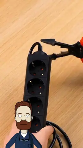 Voici LES 5 MEILLEURES ASTUCES BRICOLAGE que vous verrez sur TikTok aujourd’hui ! Simples, efficaces, et il y en a forcément UNE qui va changer votre quotidien. Like si tu as appris un truc, abonne-toi pour plus d’astuces, commente ta préférée et ajoute en favori pour ne pas l’oublier !  #astucebricolage #bricolage #DIY #faitmaison #ideegeniale #trucetastuce #foryou #fyp #LifeHack #tiktokhack #homehacks #diyprojects #tipsandtricks #hacktok #cleverideas