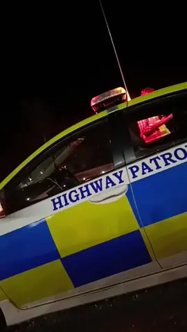 Pakistan Motorway police 👮  #officilal_tiktok #foryoupageofficiall #officialpageforyou #motorwaypolice #nhmp_🚨 #followers➕ #foryoupage❤️❤️ 