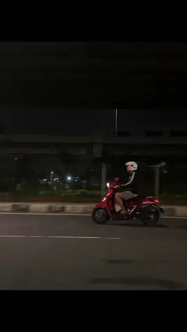 aku selalu mencintaimu disaat kamu mencintai orang lain #foryou #xyzbca #lyrics 