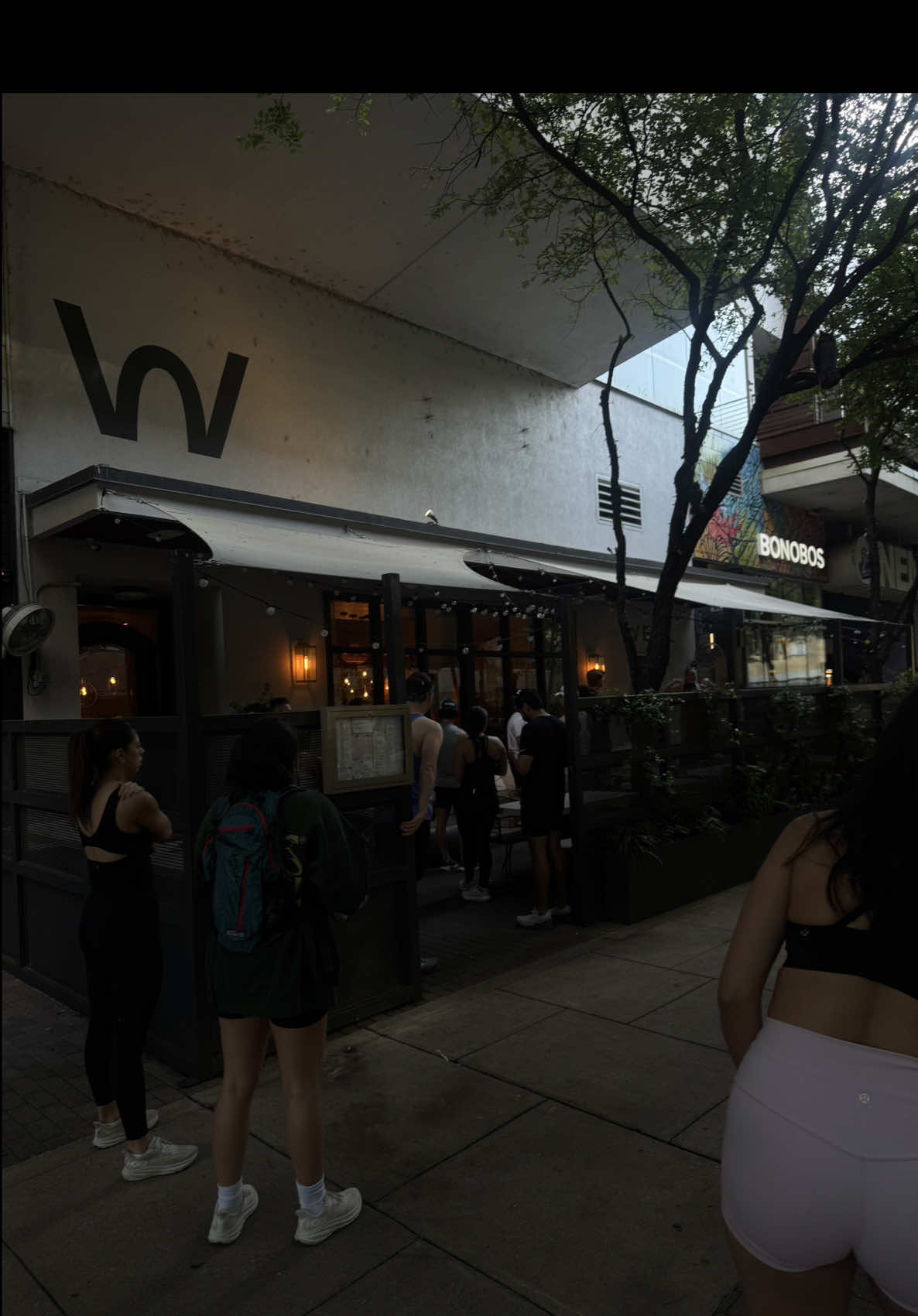 can’t believe im running with Nike studios ah  #nikerunclub #runclub #twohands #atx  