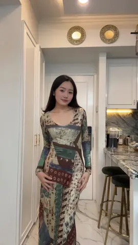 effortlessly elegant ✨The perfect date night look from @meinindonesia 💗 #OOTD #styleinspo #dateoutfit 