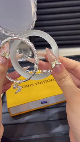 #CapCut Set xinh cho các nàng 💞#quatangnguoiyeu #khacdautheoyeucau #nhandoitinhyeu #baebiejewelry #pandora #trangsucvangbac #doyinchina肖战 #vongbachnguyetquang #FULLBOX 