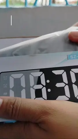 Aesthetic Digital Clock✨ Worth it to buy! #digitalclock #led #deskclock #alarmclock #shopfinds #affordable  #fyp #foryou #fyppppppppppppppppppppppp #creatorsearchinsights 