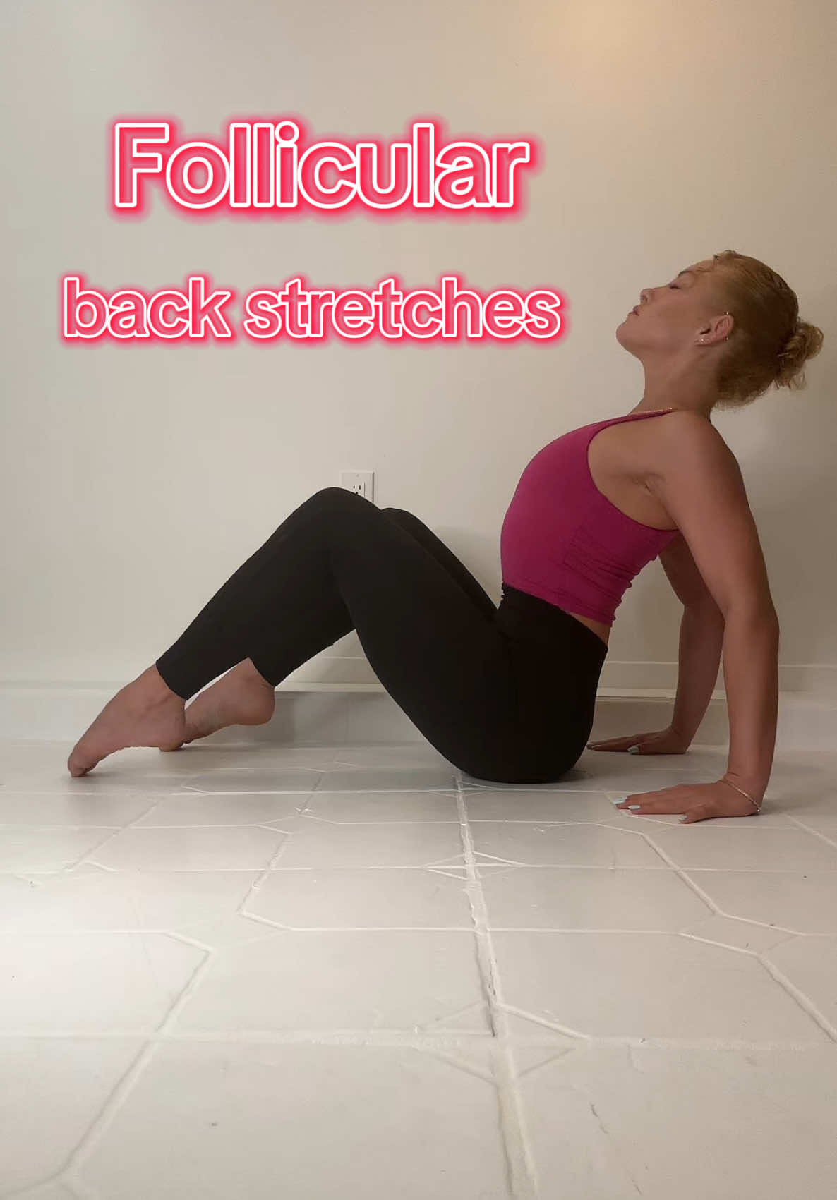 Follicular Phase = Blooming Season 🌸 Try these back stretching & strengthening movements next time you finish your period- it’s time to bloom! The #follicularphase is like spring time- estrogen & testosterone are slowly rising- causing an increase in mood, collagen, strength, & confidence! Take advantage of this time and work on your strength & flexibilty- save this video & try at home! 🩷 #flexibility #flexible #backstretch #backstrength #boat #yoga #athomeworkout #cyclesyncing #cyclesyncingmethod #stemefitness #stretch #stretching 