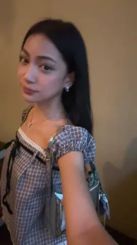 rare sighting of imans straight hair out and about