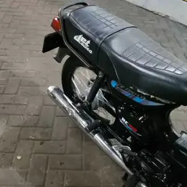 asalamualaikum para suhu suhu #2stroke #suzuki #pemula #sorotan #fyp #suzukirc100 #bravo #rc100 #rc100indonesia #rc100thailand #motortua #motorclassic 