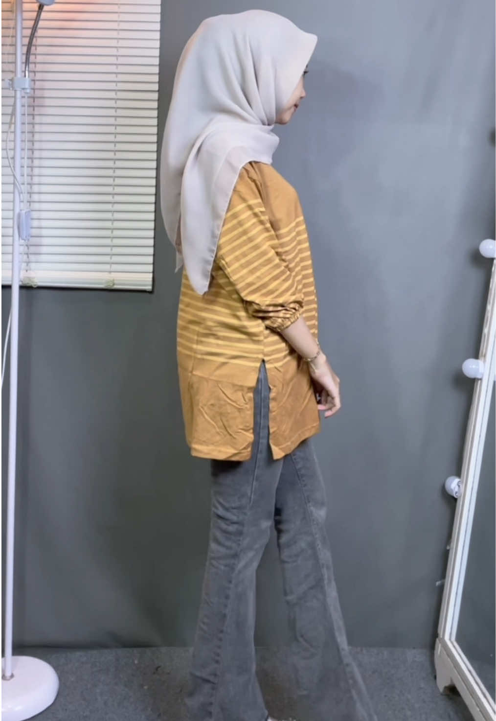 Kaos Blouse By @Nabilaze studio  #studiozeecmb #kaossalur #kaosoversize #fyppppppppppppppppppppppp #ootdfashion 