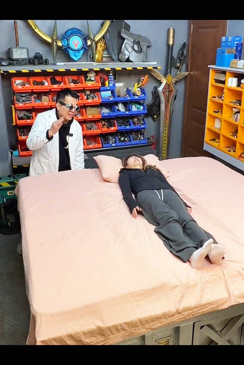 Can an earthquake bed really save your life?#erathquakebed #knowledge #tiktok #fyp 